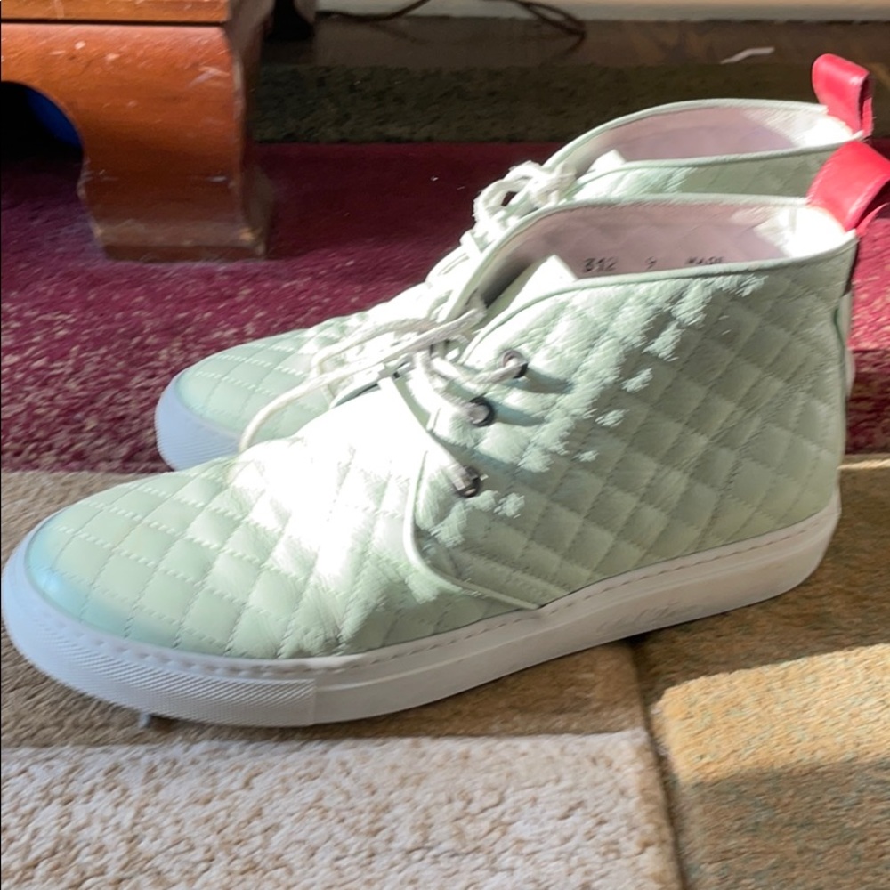 Del Toro Chukkas Size 9